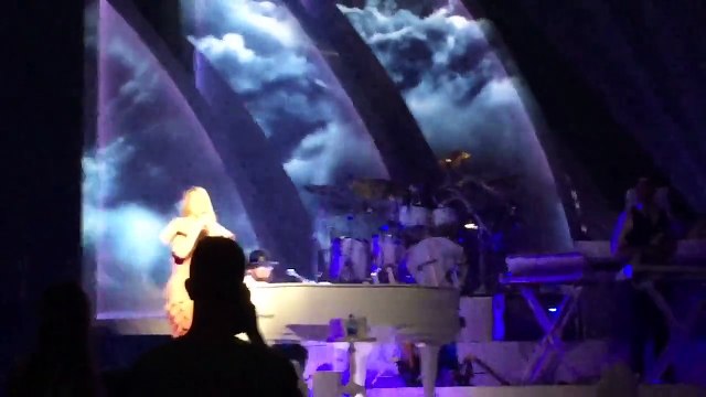 Amazing !!! Mariah Carey - Live 2015 Las Vegas in Caesars Palace HD