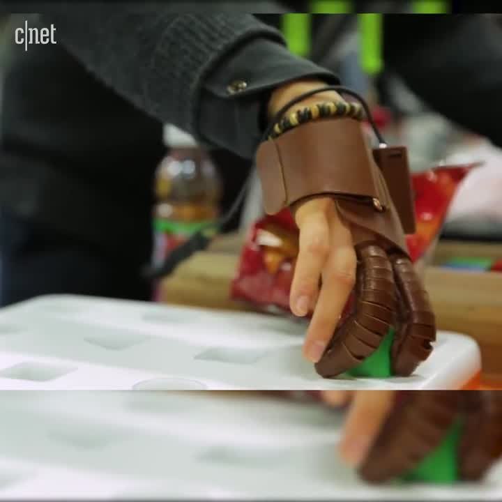 Smart glove for paralysis patients