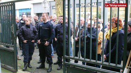 Brest. Rassemblement de policiers devant le commissariat