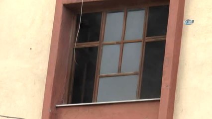 Gaziantep'te Ev Yangını: 1 Çocuk Hayatını Kaybetti