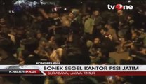 Bonek Mania Segel Kantor PSSI Jawa Timur