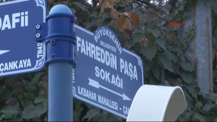 Fahreddin Paşa Sokağı Tabelası Asıldı