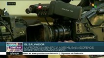 EEUU da prórroga de año y medio del TPS para inmigrantes salvadoreños