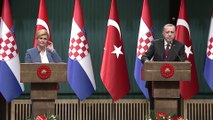 Erdoğan: 'Hırvatistan'dan çok ciddi bir ithalat yaptık, Beşiktaş'a Vida'yı transfer ettik' - ANKARA