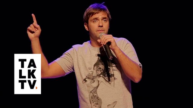 Fábio Rabin comenta o início de sua carreira no humor