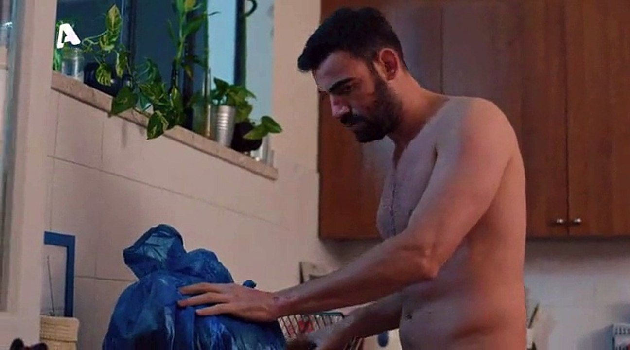 Το Τατουάζ 77