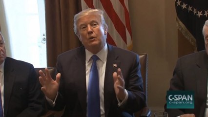 Tải video: President Trump weighs in on clean Dream Act and Border wall funding at DACA meeting with members of Congress