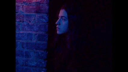 Je suis Une main tendue.