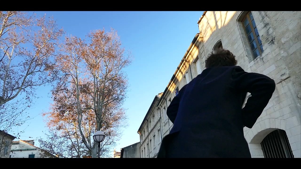 Je suis EN ATTENTE