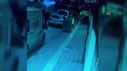 Bıçaklı Kavga: 1 Ölü, 1 Yaralı - Şüphelilerin Olay Yerinden Kaçmaları(2)