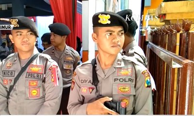 Hari Terakhir Pendaftaran, Pengamanan KPU Jatim Diperketat