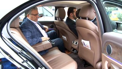 Atatürk Havalimanı'nda lüks taksiler yoğun ilgi görüyor