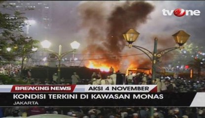 Aksi 4 November Ricuh, Sejumlah Mobil Terbakar