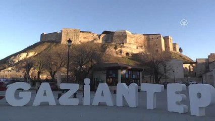 Çocuk Gelinlere" Kuaförler de "Dur" Diyecek