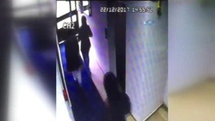 Hırsızlık Şüphelisi Kadınlar Kamerada