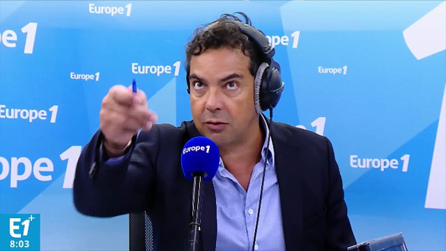 Le dissident chinois Ai Weiwei critique Emmanuel Macron