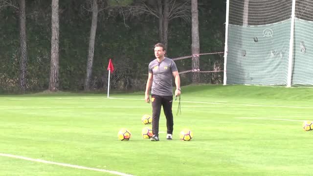 Göztepe Teknik Direktörü Tuna: Hedefim Göztepe'nin Anka Kuşu Gibi Küllerinden Doğması