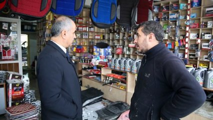 Dükkanlarını su basan esnafların zararı karşılanacak