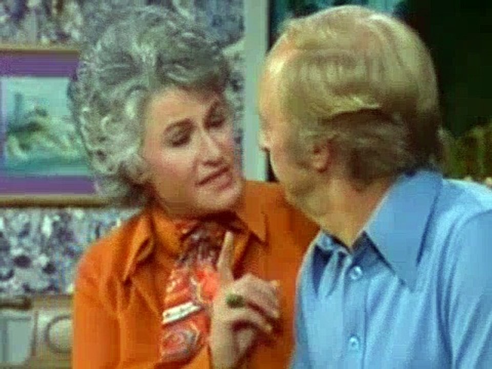 Maude S03E02