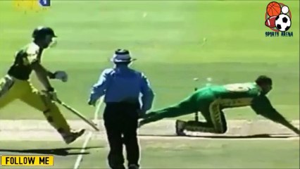 ए बी  डी विलेर्स सर्वश्रेष्ठ रनआउट विकेट !