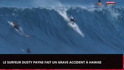 Un surfeur pro chute sur une vague à Hawaii et fait un grave accident (Vidéo)