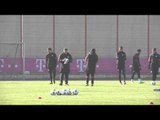 Thomas Müller does mocking impression of Cristiano Ronaldo at Bayern München Training 2015