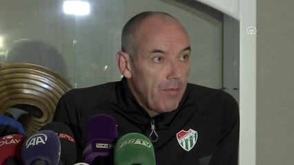 Bursaspor Teknik Direktörü Le Guen: "Süper Lig, Git Gide Güçleniyor"