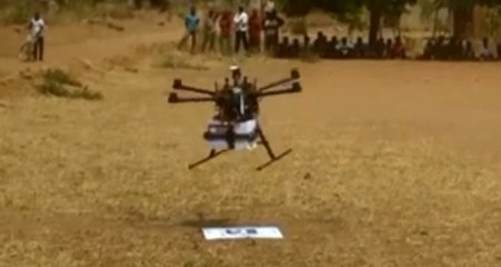 Uzaktaki Köylere İlaç Ulaştıran Drone, Afrika'da Uçuşa Başladı