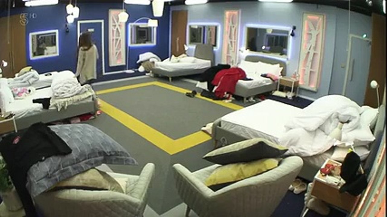 CBB UK S21E10