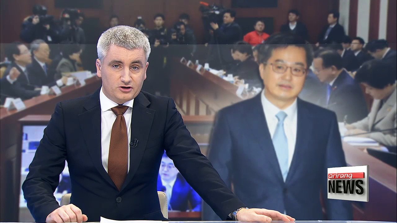 Gov't holds first economic-related ministers' meeting for 2018