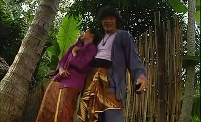 Diah Permatasari arm carry