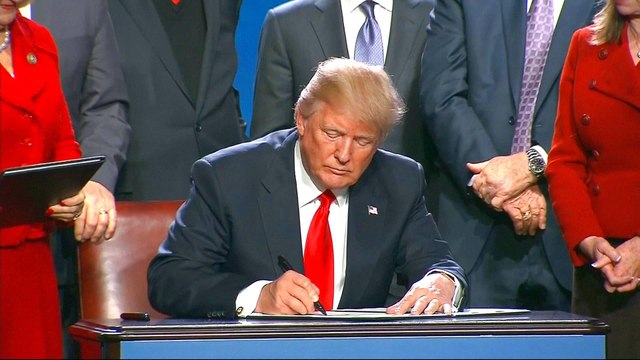 Iran nuclear deal: Deadline looms for Trump decision