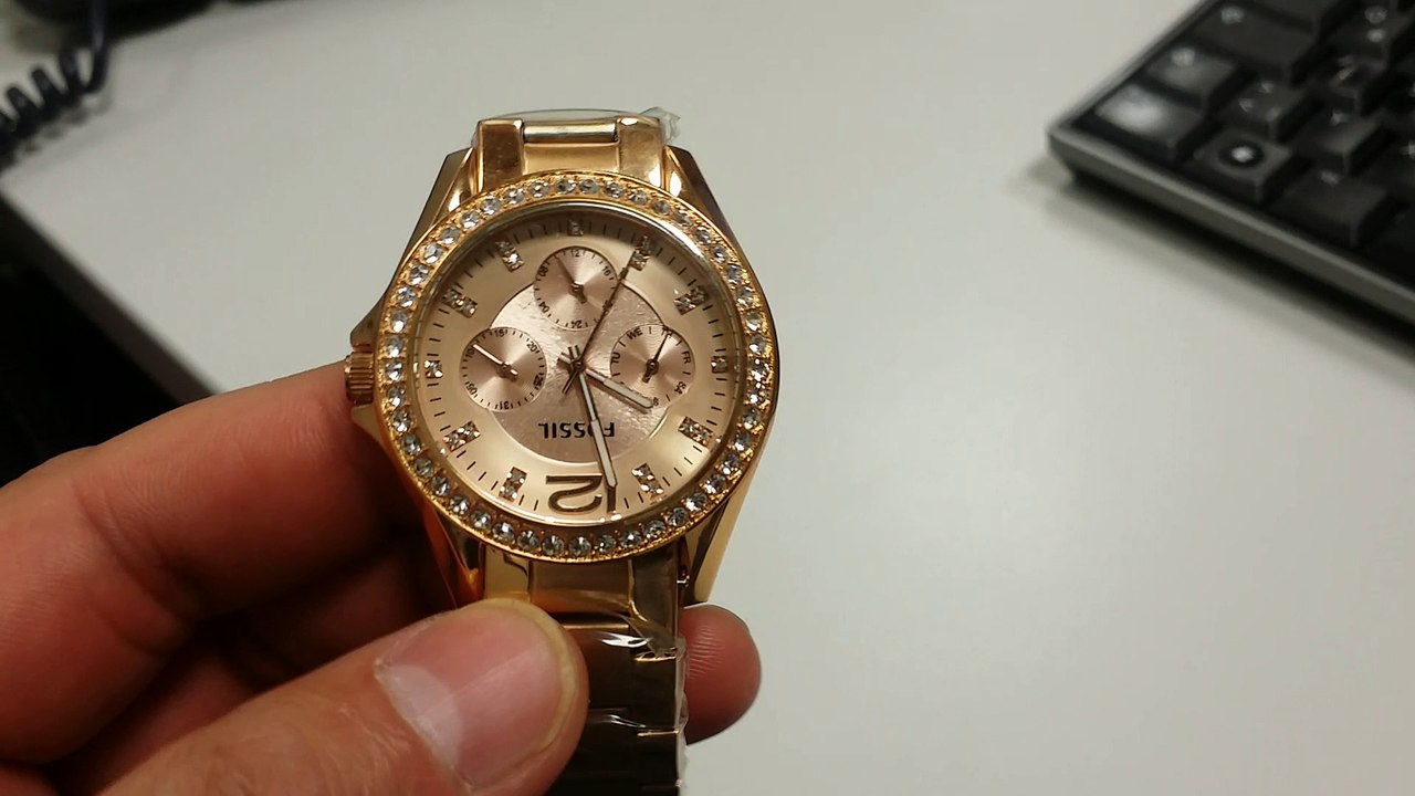 Fossil wrist problem
