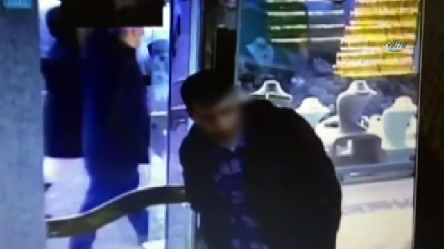 Analı-kızlı hırsızlık çetesi çökertildi...Hırsızlık zanlıları kamerada