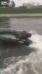 Ivre il réussit à se retourner en Zodiac dans un fleuve en Russie !