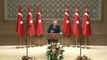 Cumhurbaşkanı Erdoğan: 'Eğer MİT Müsteşarı tutuklansaydı arkasından hedefin kim olduğunu gayet iyi biliyorduk. Kendisine kesinlikle gitmeyeceksin dedim. Polis gelir seni almak isterlerse, güvenlikçilerine talimat ver, polisi de içeri so