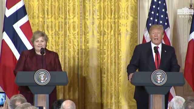 Trump makes up 'F-52' fighter jets sold to Norway