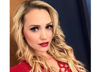 സണ്ണി ലിയോണിന്റെ പിന്‍ഗാമി മിയ ഖലിഫയല്ല, പിന്നെ ആര്?? | filmibeat Malayalam