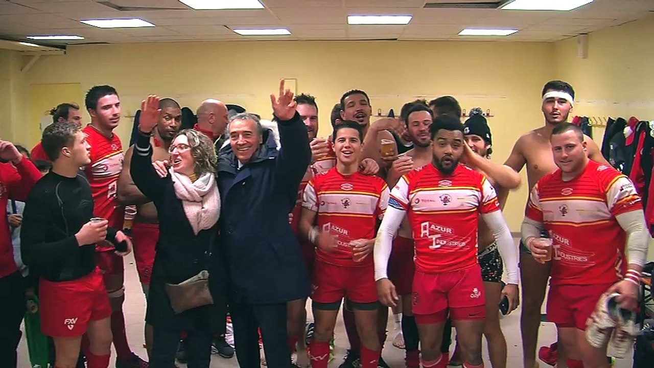 Les portes des vestiaires sont restées ouvertes, la fête promet d'être belle !