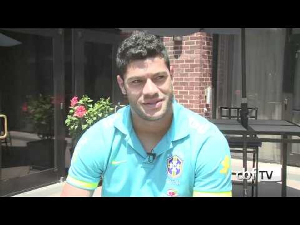 Hulk responde a 10 perguntas de internautas
