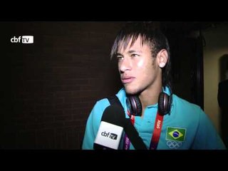 Neymar  fala com a CBF TV após a vitória contra o Egito
