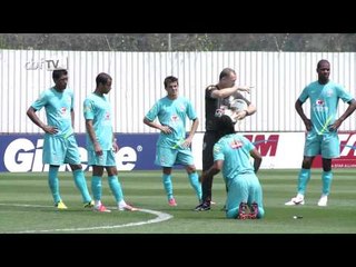 Seleção treina em SP antes de embarcar para a Argentina