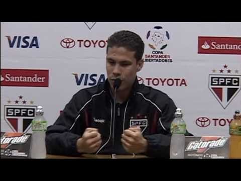 [Coletiva] - São Paulo 2 x 0 Cruzeiro - Meio Campo Hernanes - parte 1