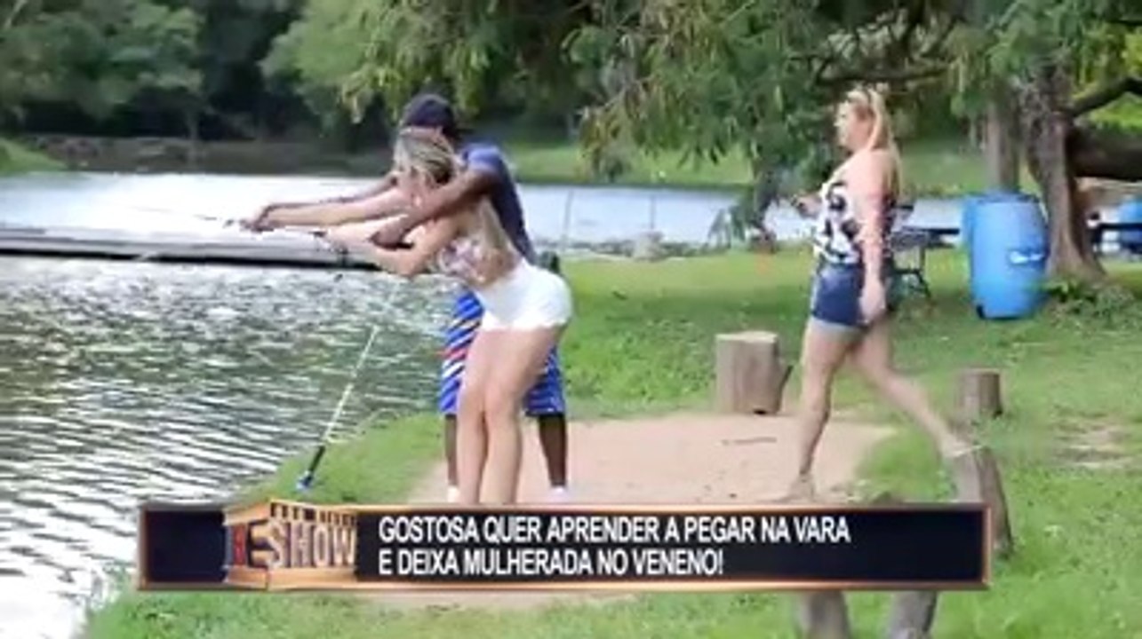 Gostosa quer aprender a pescar