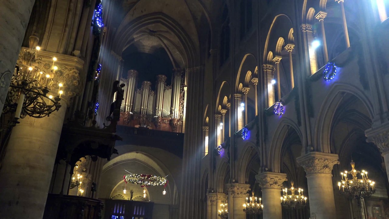 Notre Dame de Paris. Noël 2017 - Extraits