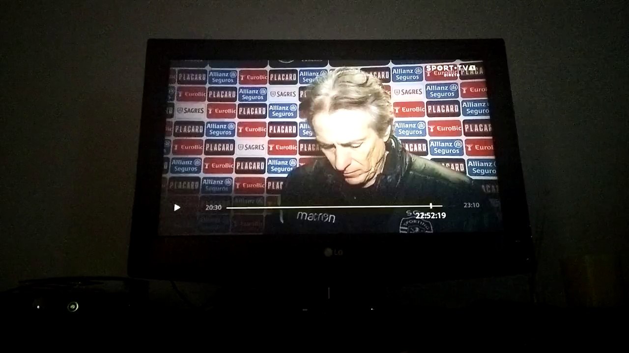 Jesus está à procura de um jogador para acasalar com o Bas Dost.