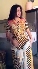 Pakistani Girls Mujra Dance at Home - Just Fun & Amazing