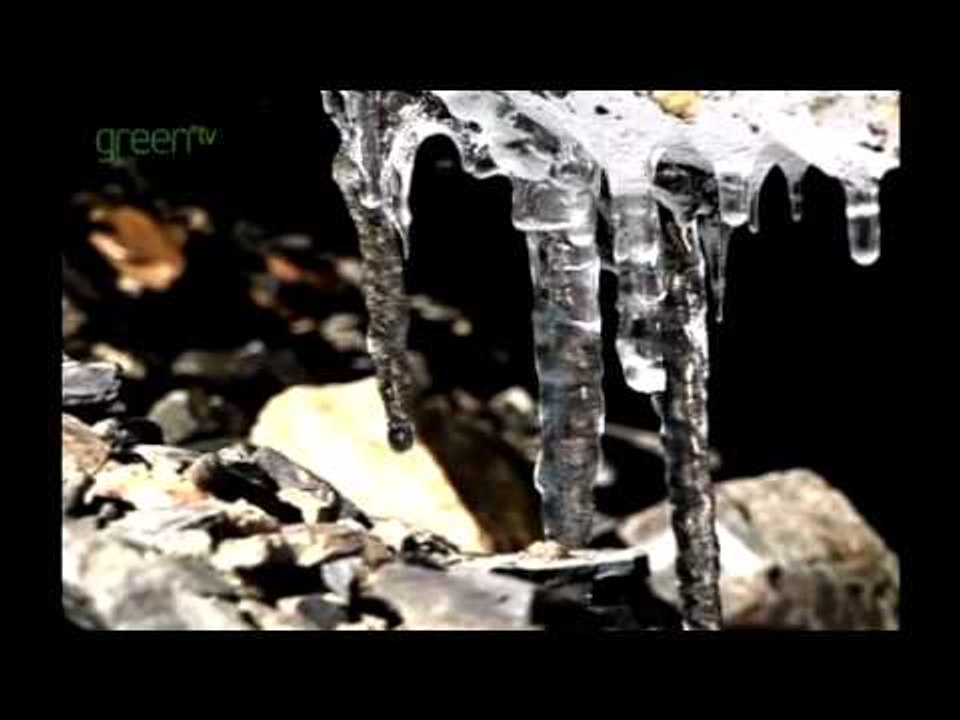 Mount Everest glacial retreat
