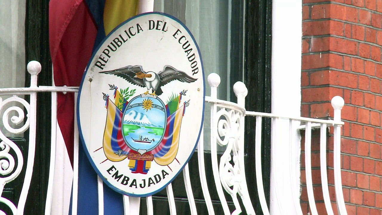 Julian Assange ist jetzt Ecuadorianer