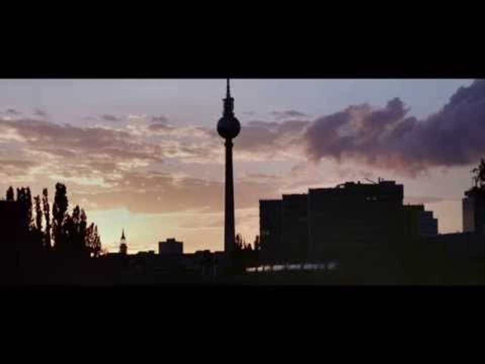 CITIZENFOUR UK trailer - a film by Laura Poitras, featuring Edward Snowden